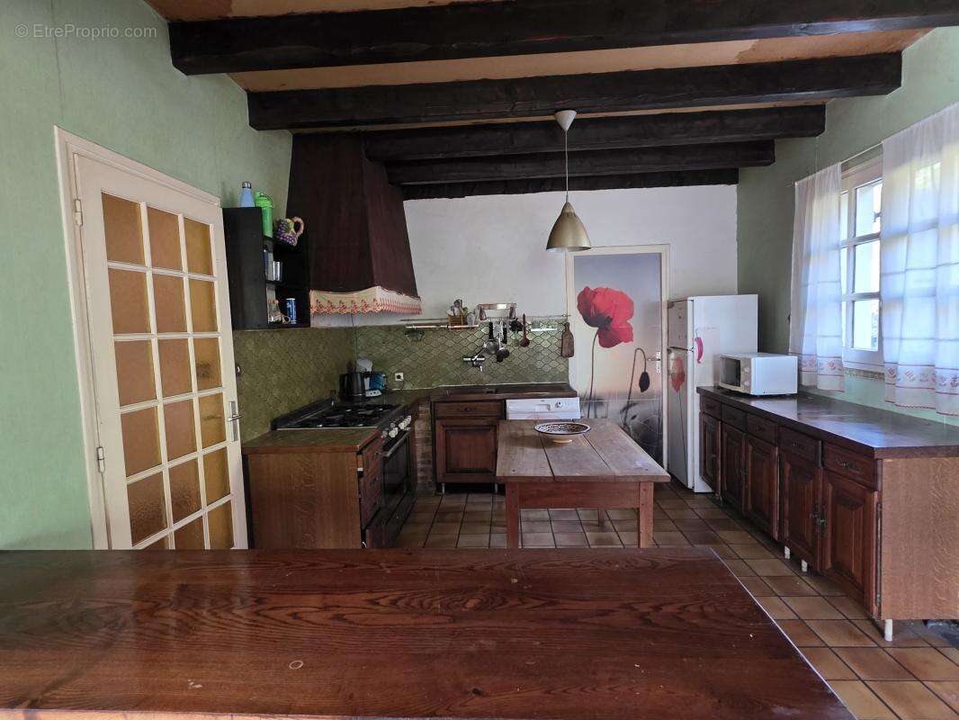 Maison à COURZIEU