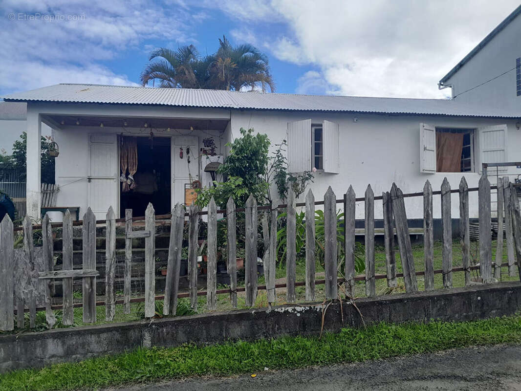 Maison à rénover avec fort potentiel Secteur Bras Creux, Le Tampon - photo 3