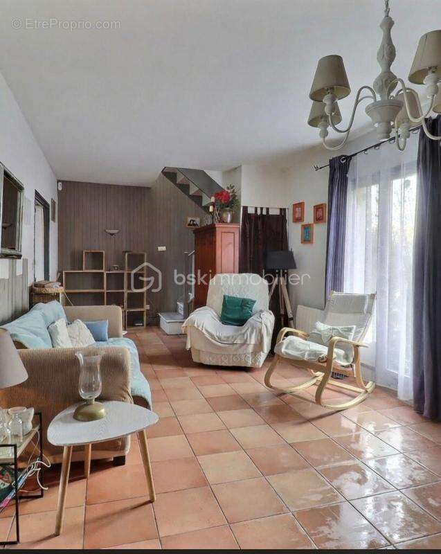 Maison à VITRY-SUR-SEINE