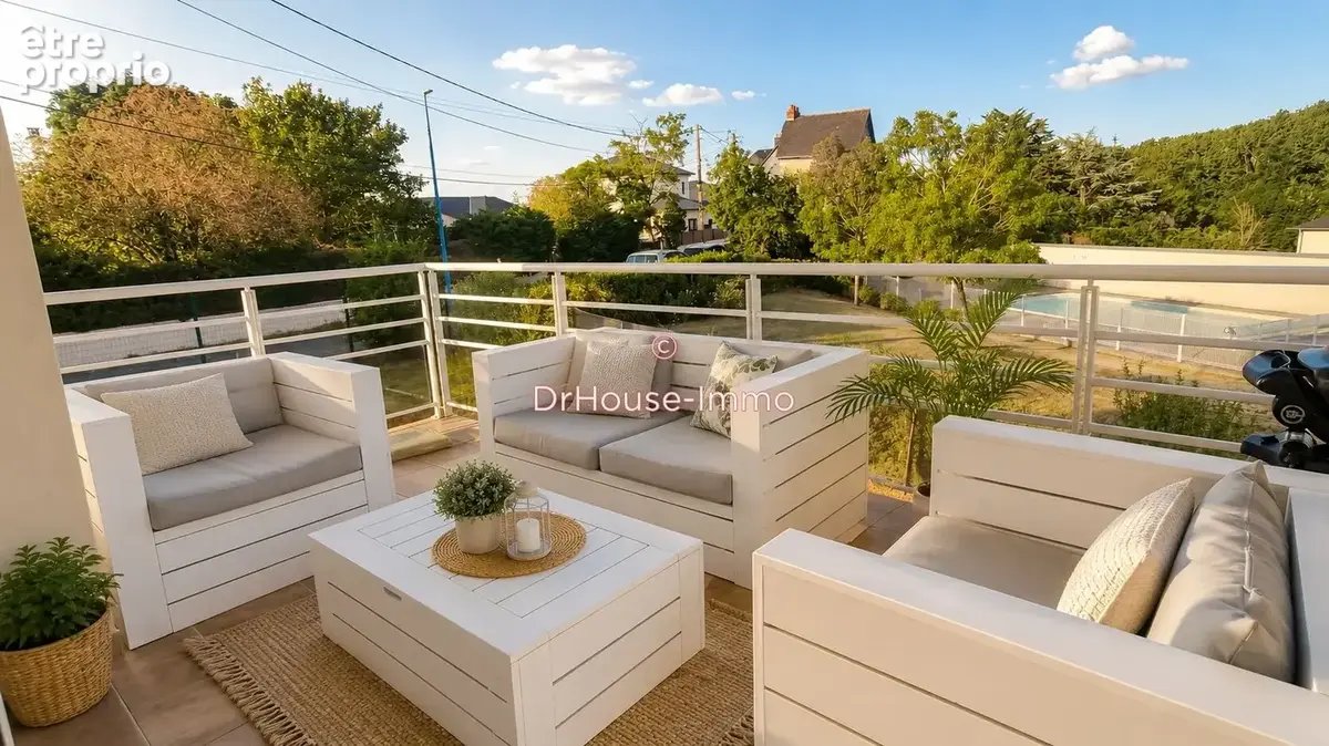 Appartement à ONET-LE-CHATEAU