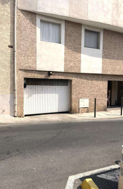 Parking couvert - photo 6