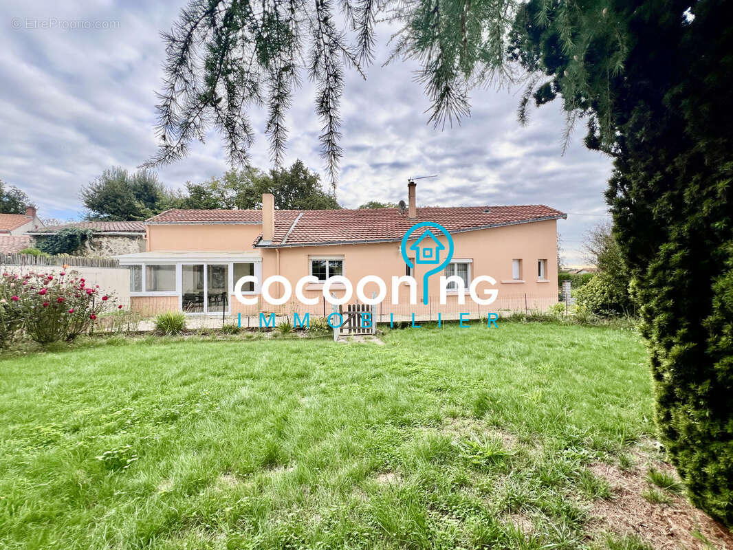 Belle maison familiale avec grand jardin et dépendances - photo 14