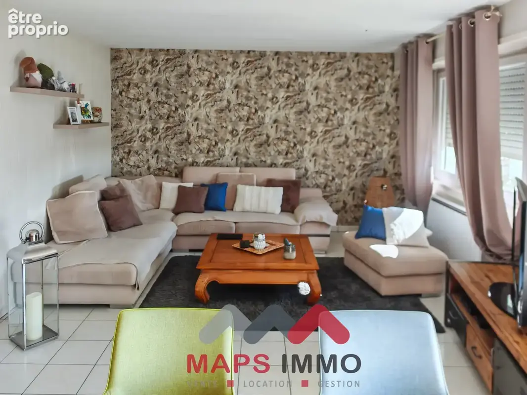 Appartement 3 pièces de 85 m2 -Erstein - photo 1