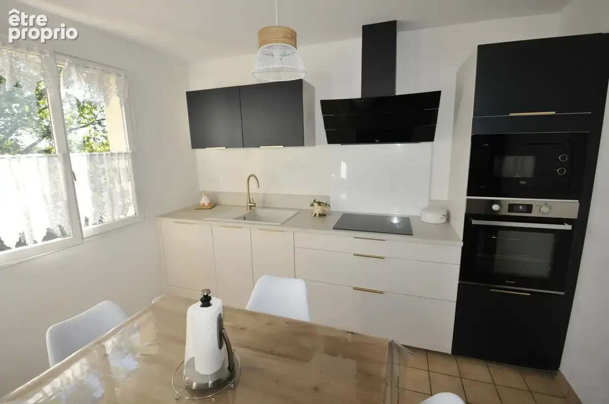 Maison sur sous sol semi enterré de 124m2 sur Boisseuil, La planche - photo 17