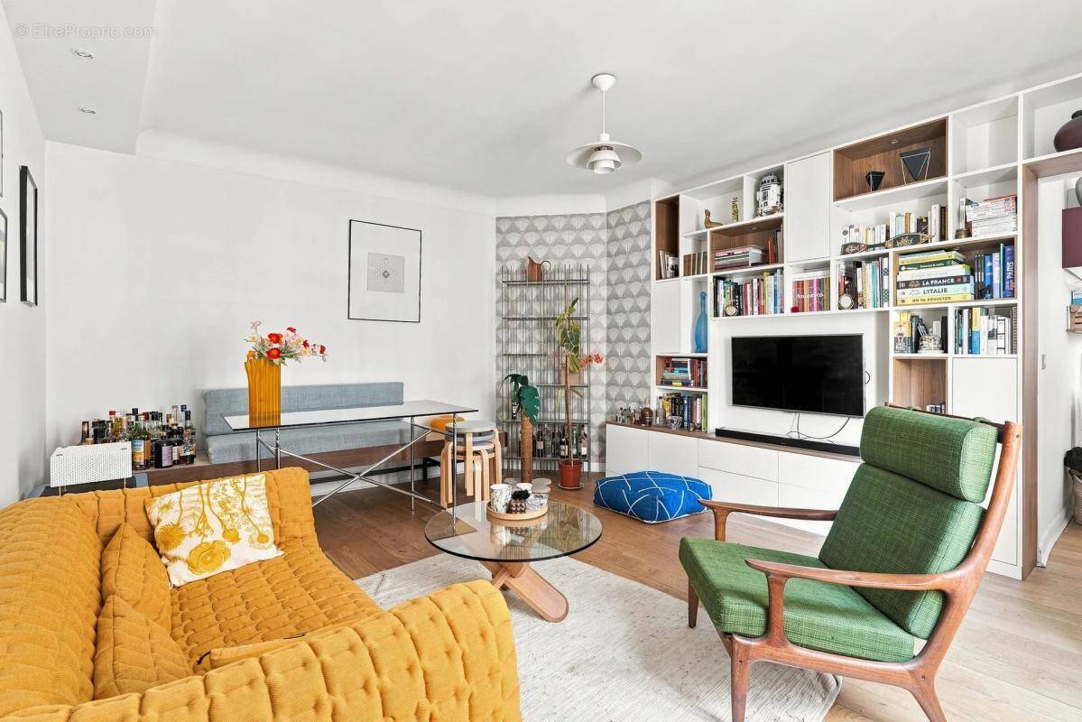 Appartement à PARIS-20E