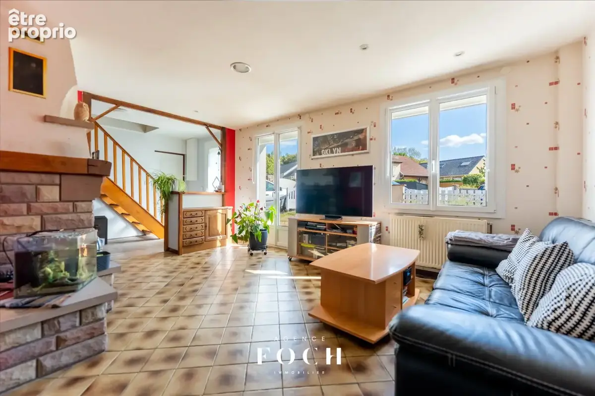 Maison 4 pièces 103 m² à vendre à Velaine-En-Haye (54840) - photo 2