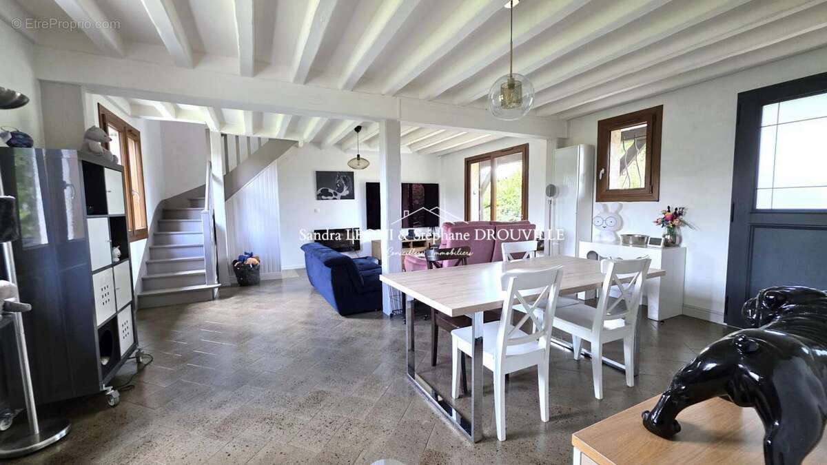 Maison à MAINTENON