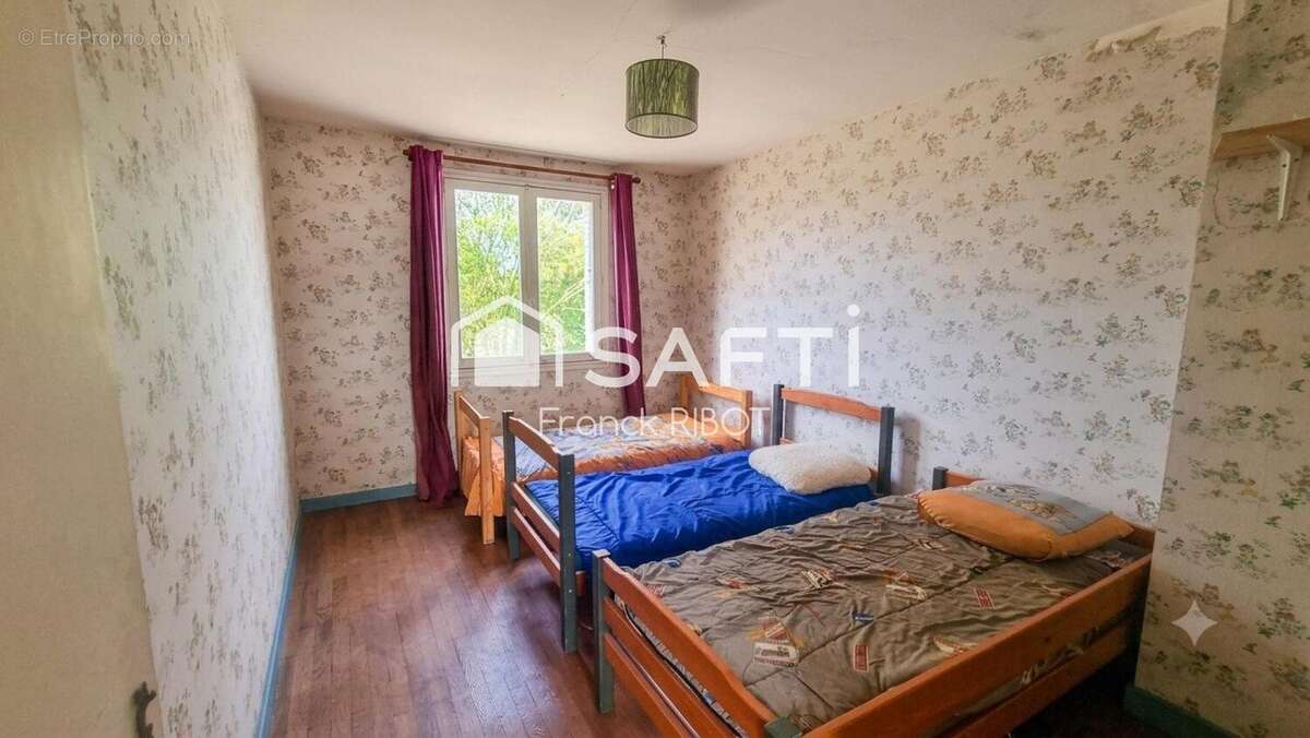 Maison 171 m² à Montberthault  - photo 9