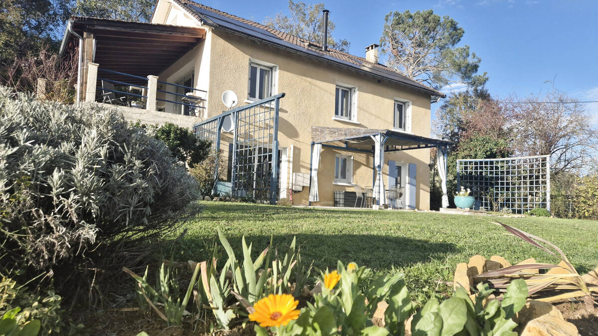 Maison à SARLAT-LA-CANEDA