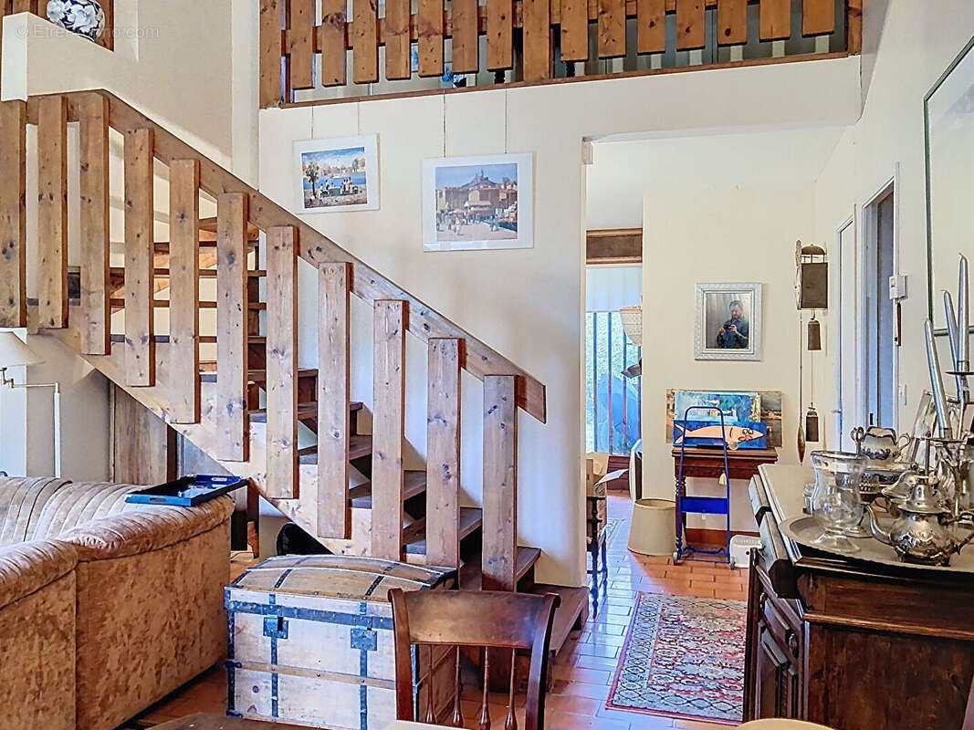 Maison à VILLENAVE-D'ORNON
