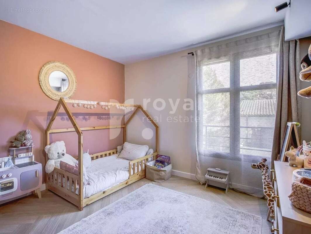 Appartement à MOUGINS
