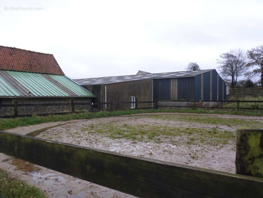 Maison à SAINT-MARTIN-CHOQUEL
