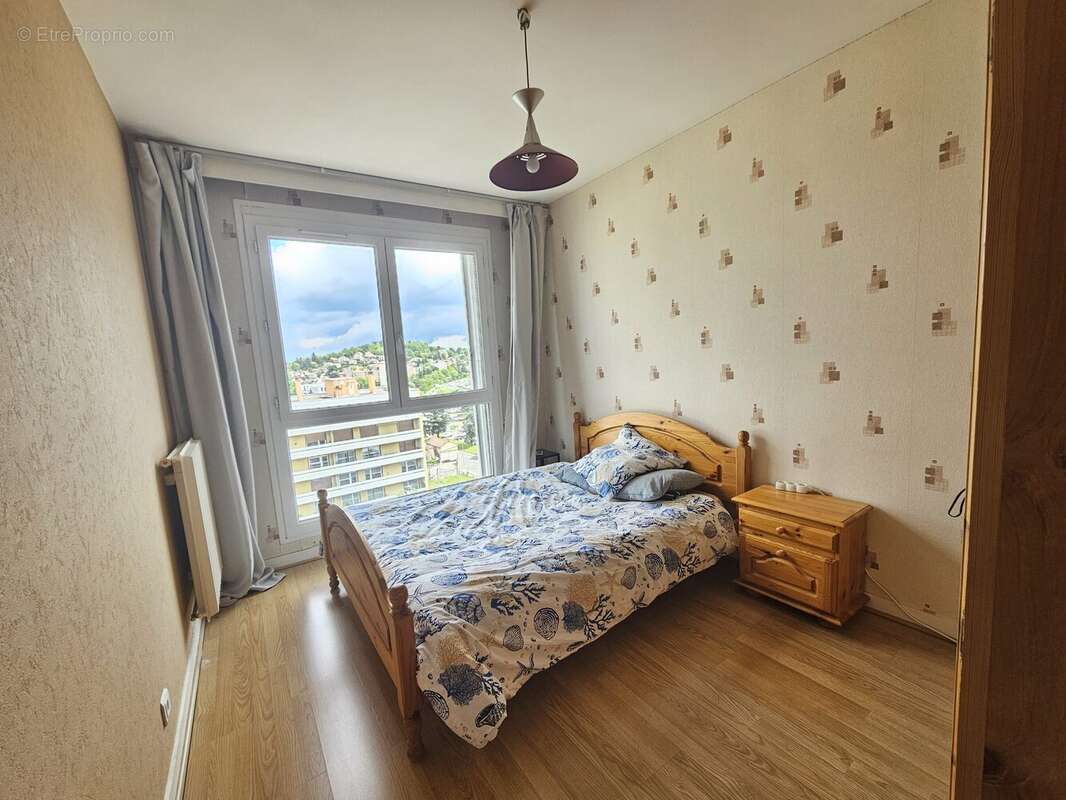 Appartement 50 m² à Saint-Etienne  - photo 3