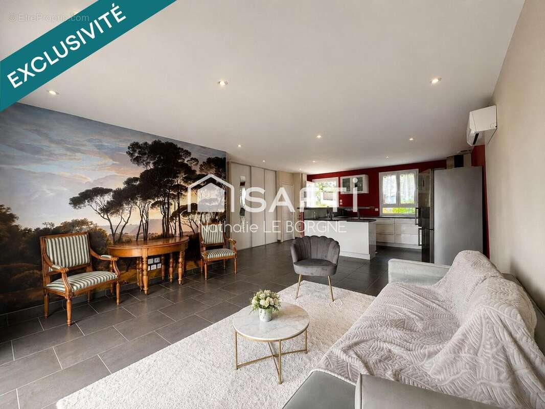 Maison 113 m² à Castres  - photo 3