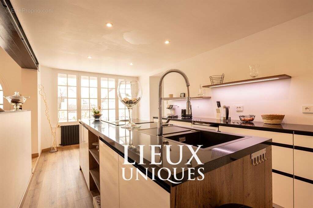 Maison à CHISSAY-EN-TOURAINE