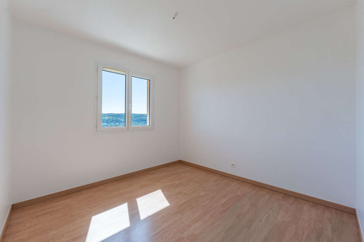 Maison à CHASSE-SUR-RHONE