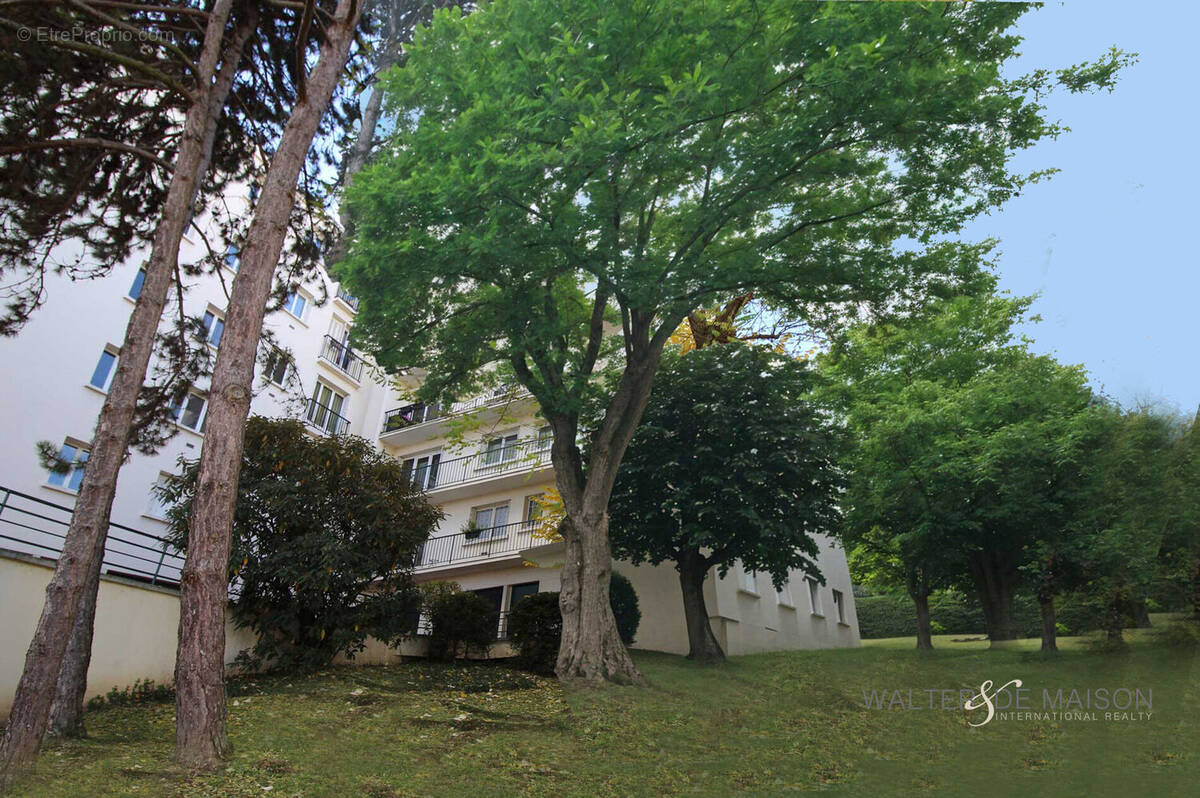 Appartement à SAINT-MAUR-DES-FOSSES