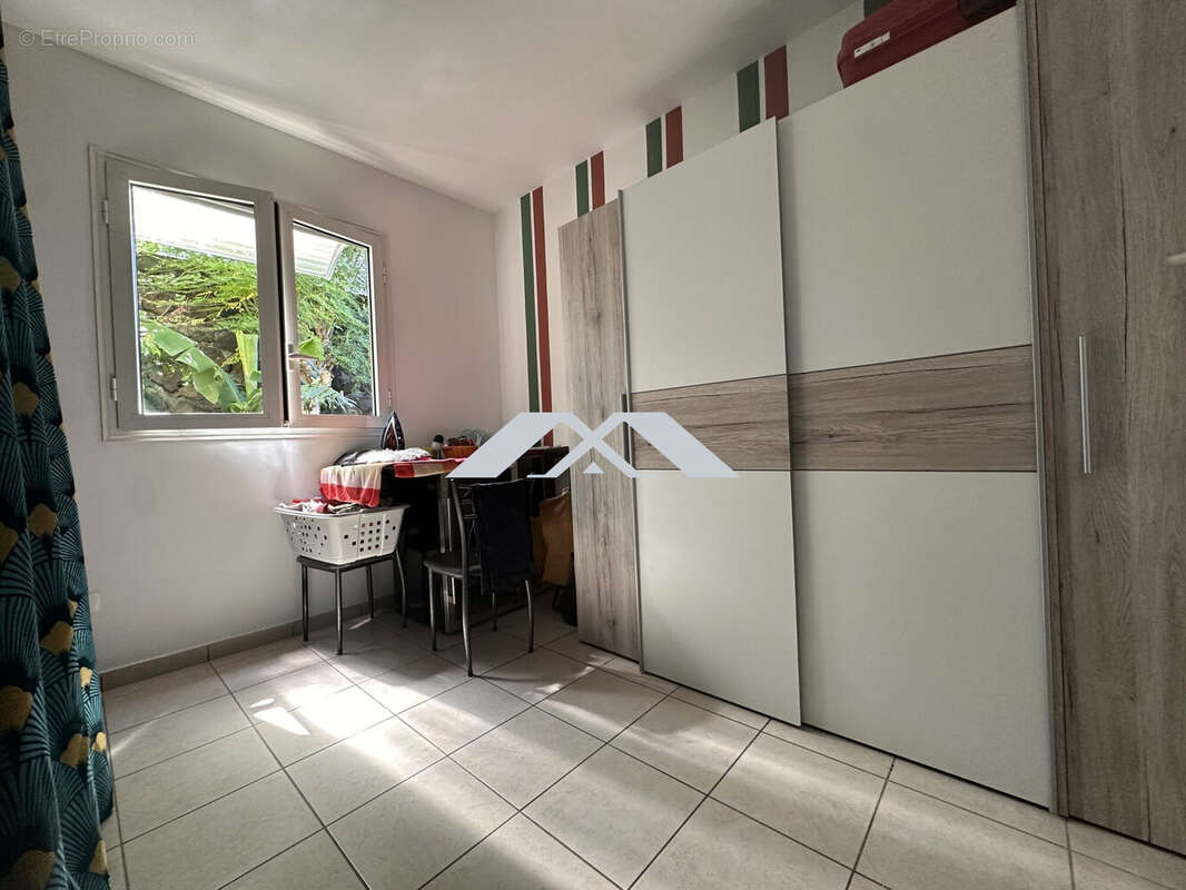 Maison 126 m² à Saint-Joseph  - photo 9