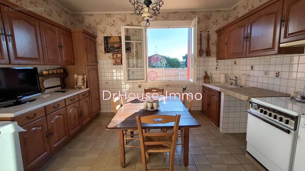 Maison à LONGUEVILLE