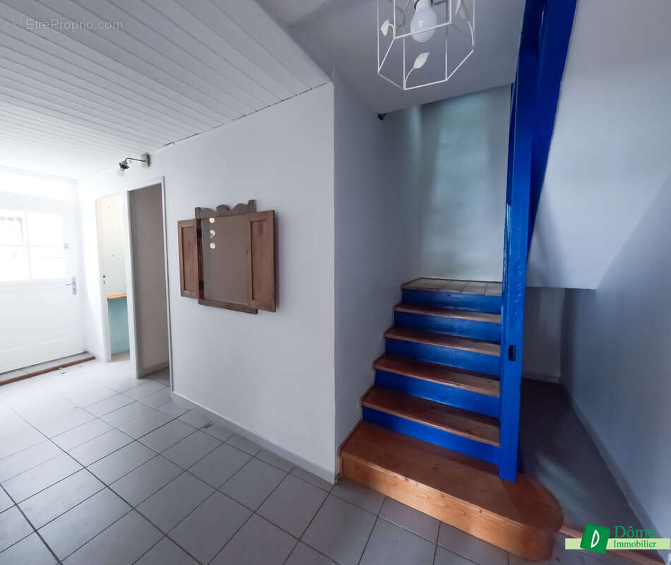 Maison à MONTBONNOT-SAINT-MARTIN