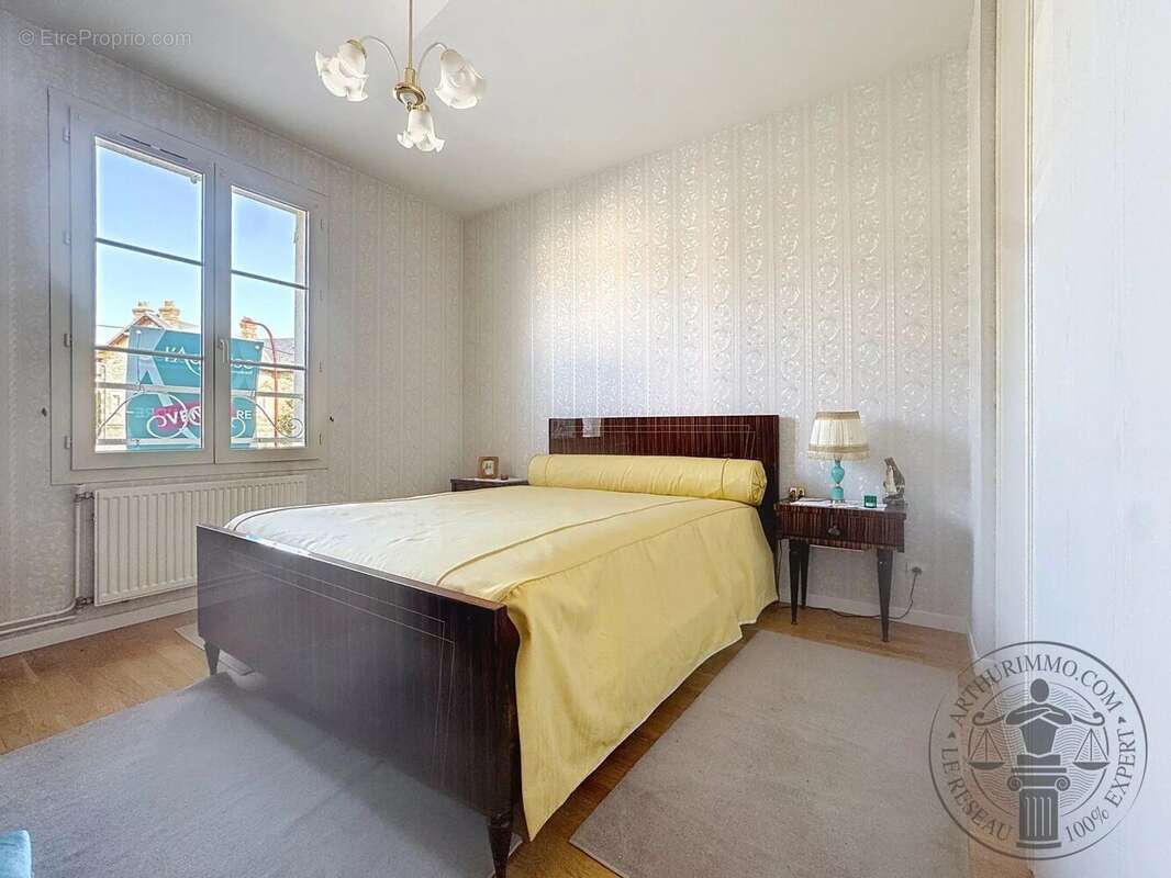 Appartement à DOURDAN