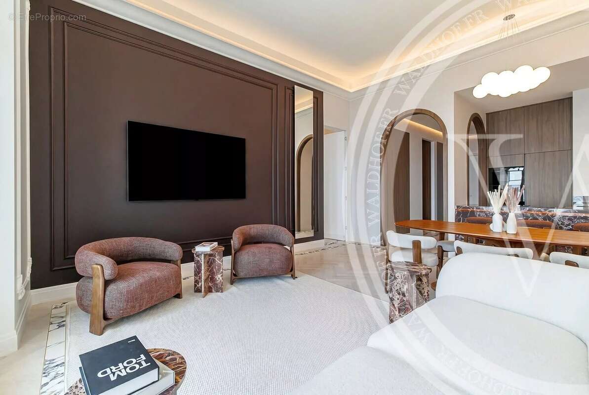 Appartement à ROQUEBRUNE-CAP-MARTIN
