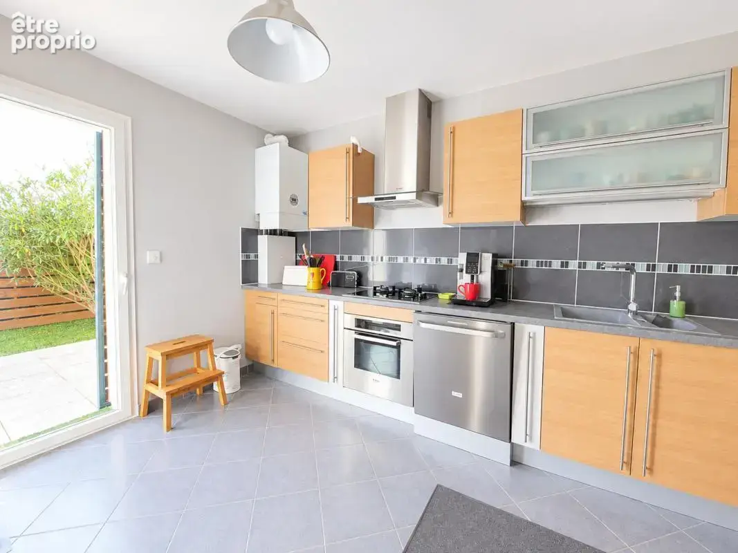 Maison 3 pièces 79 m² à vendre à Mions (69780) - photo 7