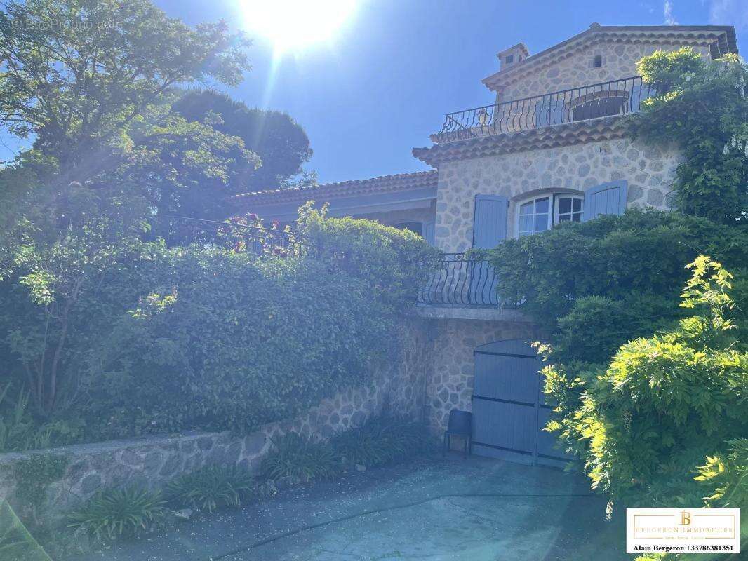 Maison à CABRIS