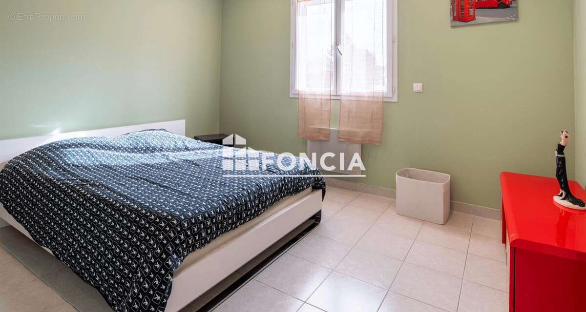 Maison à SAINTE-LIVRADE-SUR-LOT