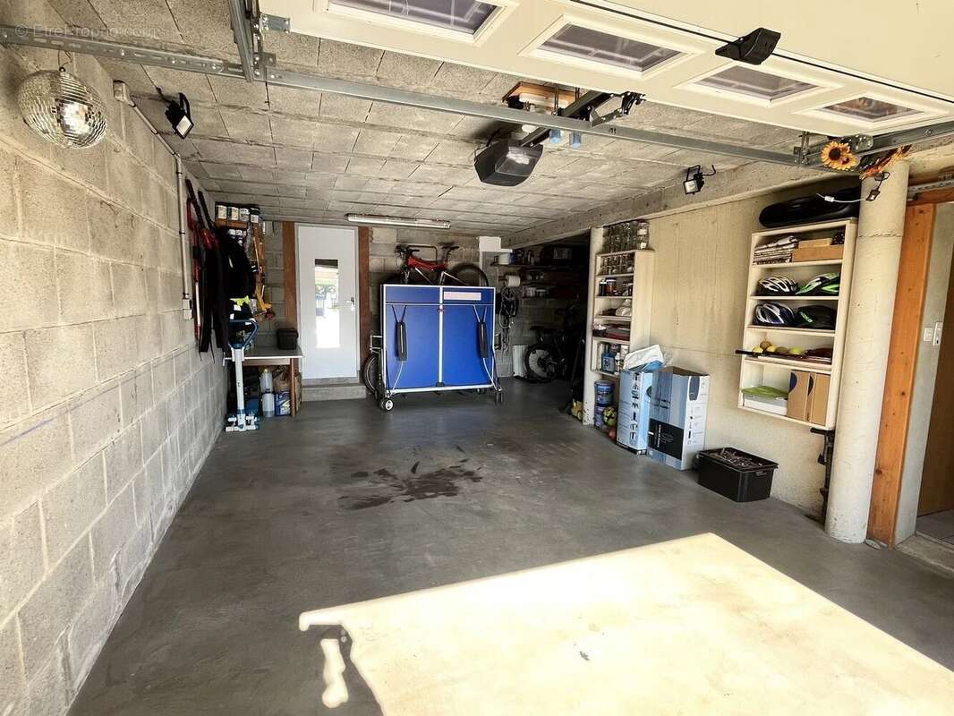 Maison à PLOUER-SUR-RANCE