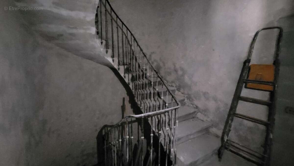 Appartement à LARGENTIERE