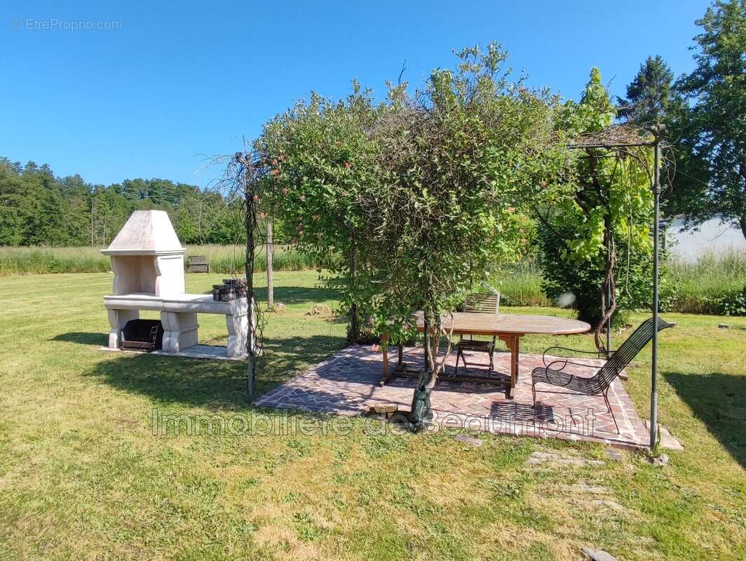 Maison à BEAUMONT-LE-ROGER