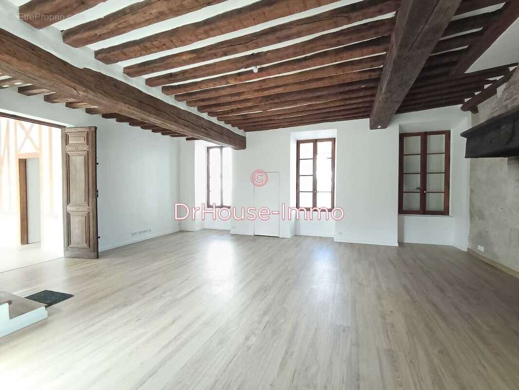 Maison à COULOMMIERS