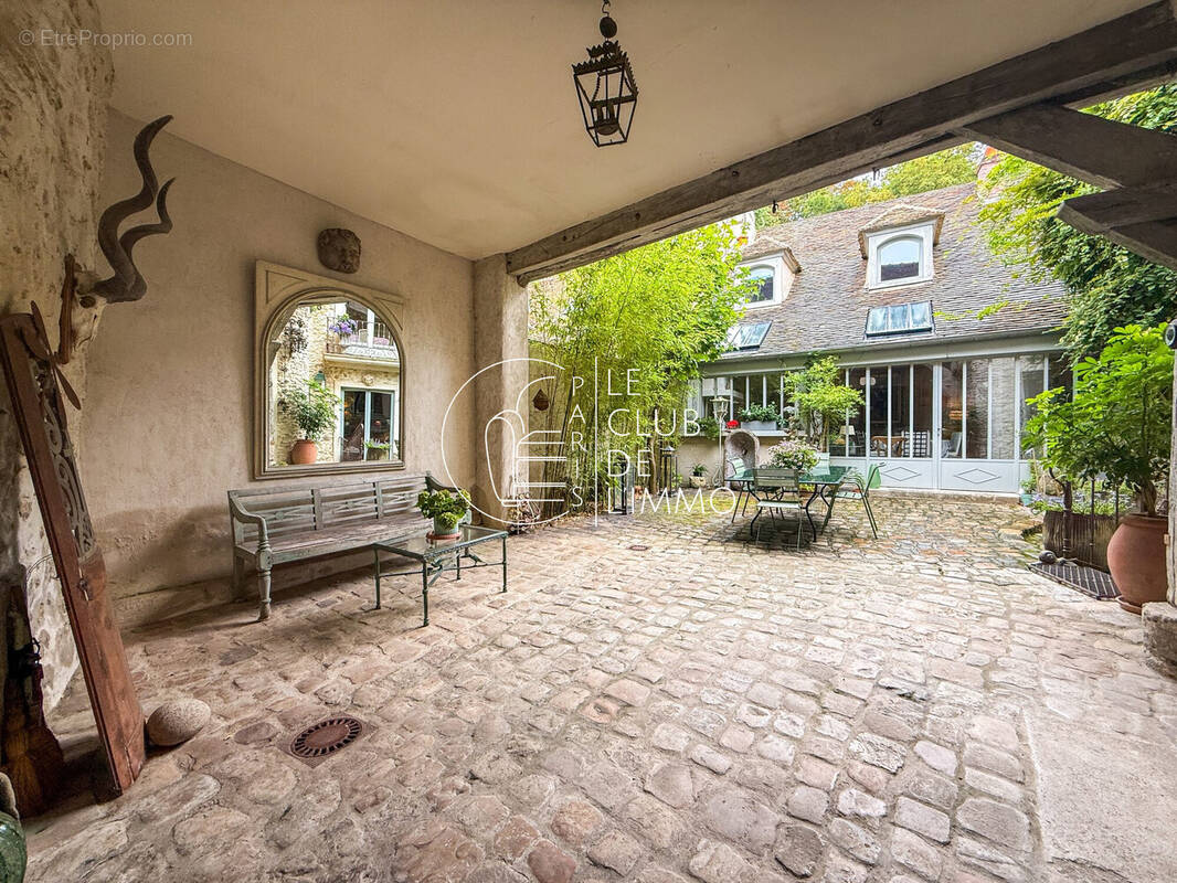 Maison à MONTFORT-L&#039;AMAURY