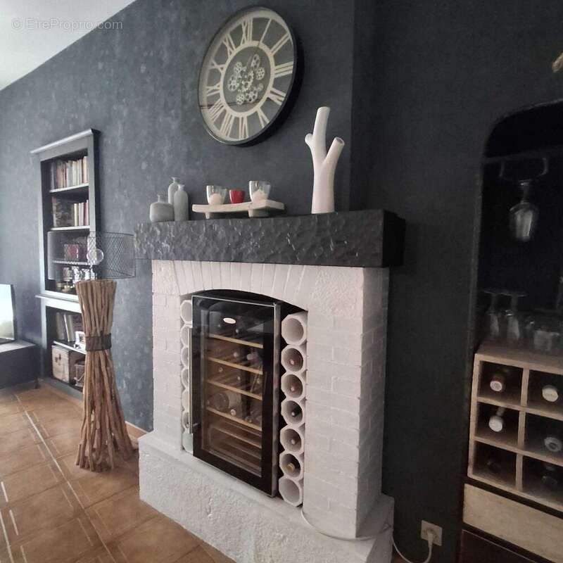 Maison 178 m² à Chasseneuil-Sur-Bonnieure  - photo 5