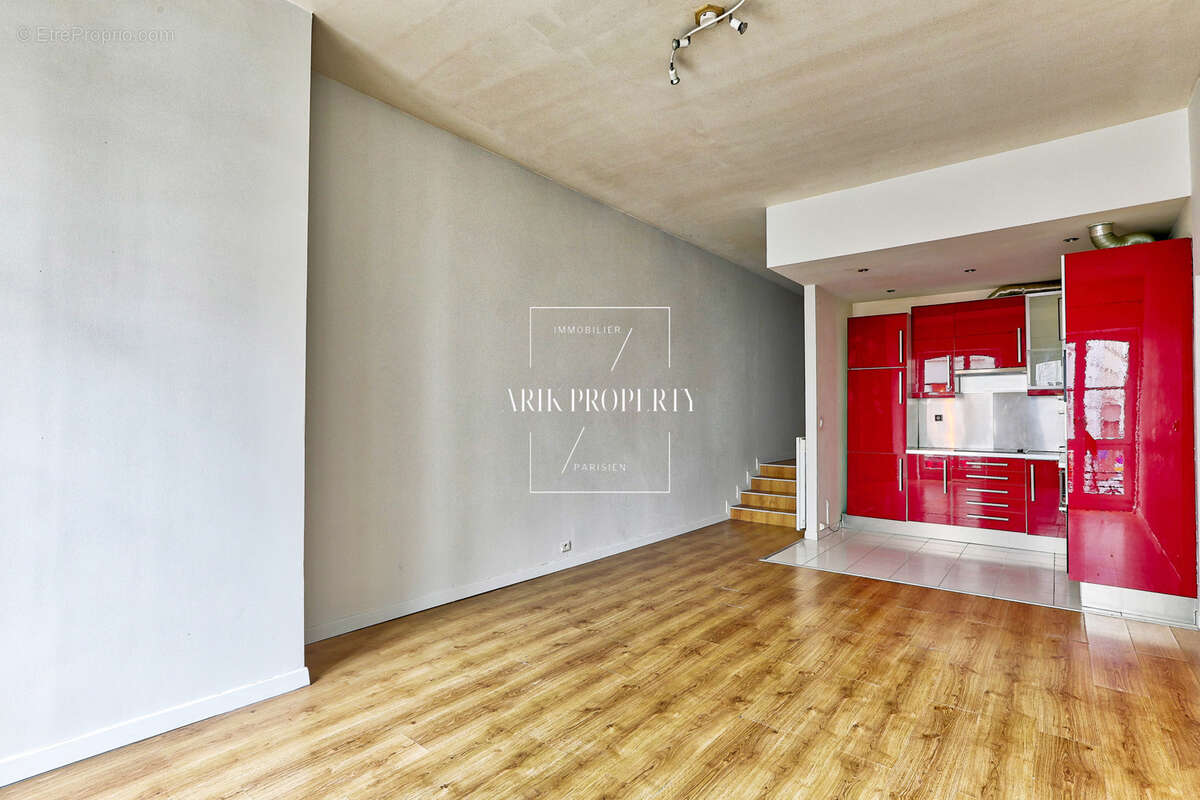 Appartement à PARIS-2E