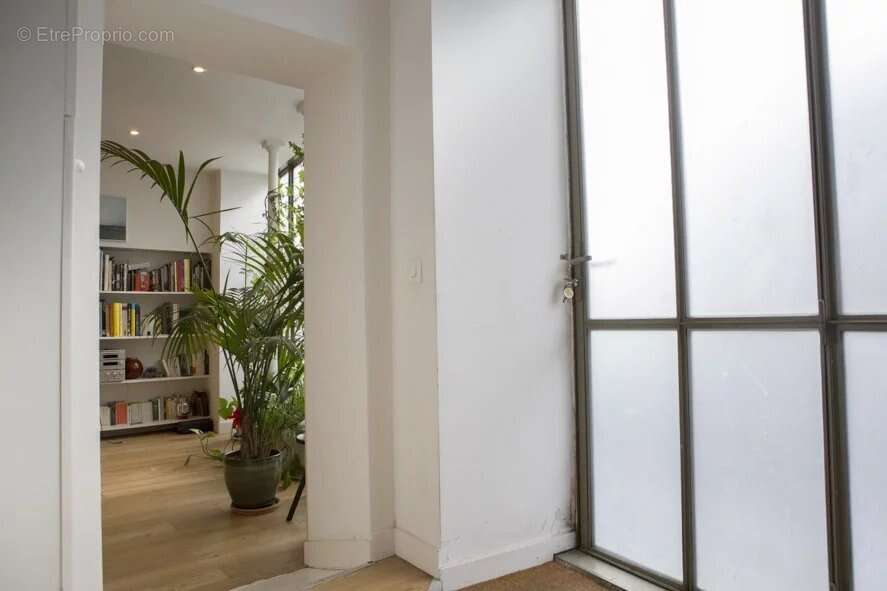 Appartement à PARIS-20E