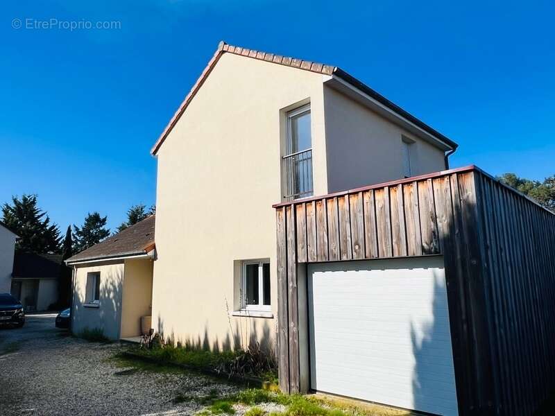 Maison à CHATELLERAULT