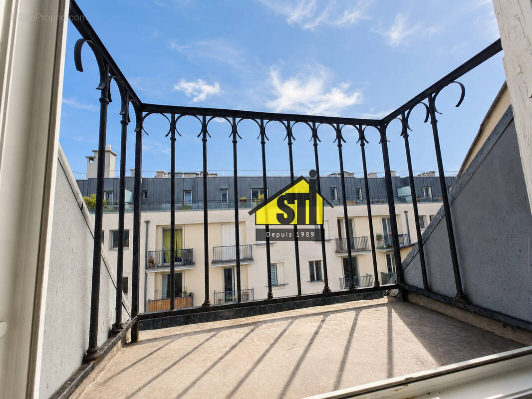 Appartement à PARIS-15E