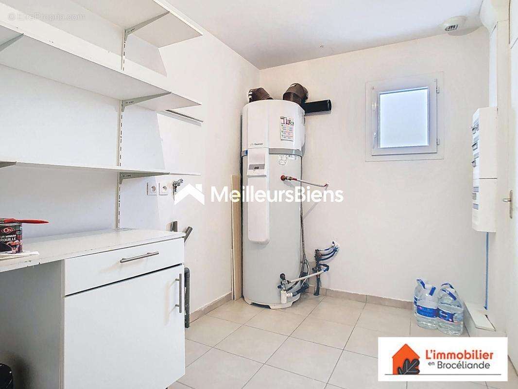 Maison à MAURE-DE-BRETAGNE