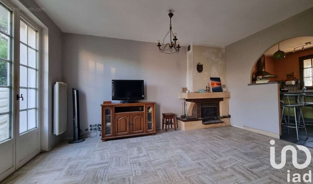 Photo 4 - Maison à LUYNES