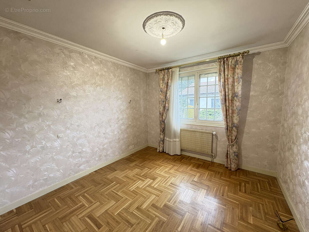 Maison à LA TALAUDIERE