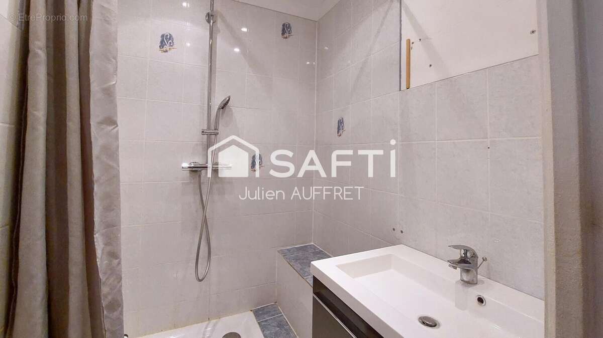 Maison 50 m² à Moutiers-En-Puisaye  - photo 8