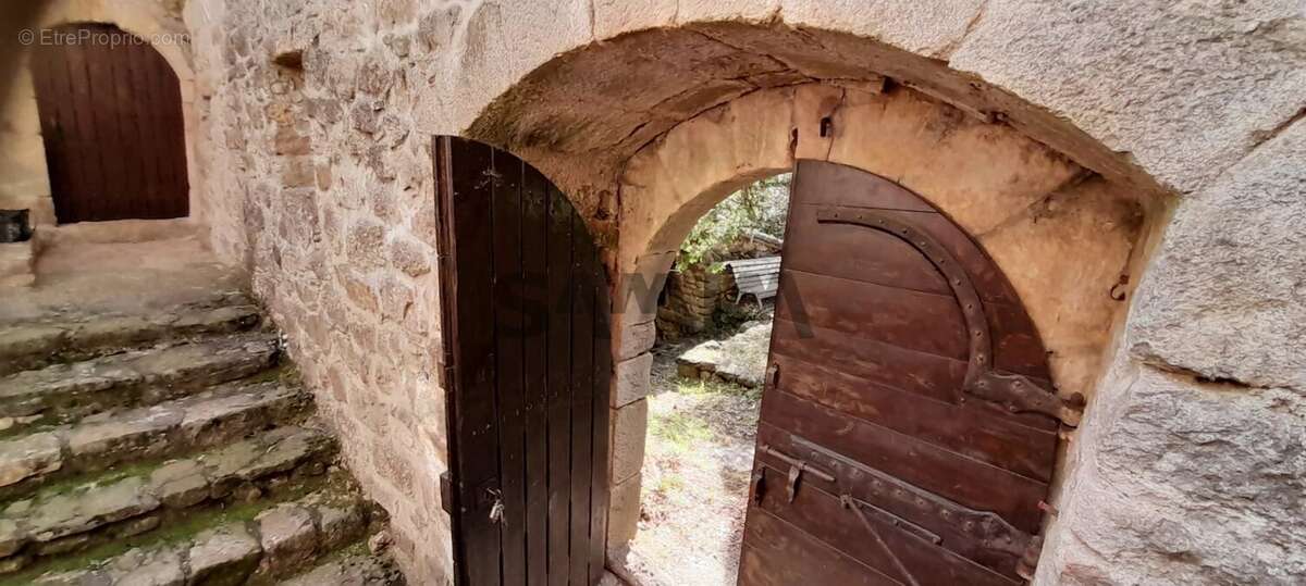 À vendre chateau de beauvoir  à  restaurer - soudorgues - se - photo 24