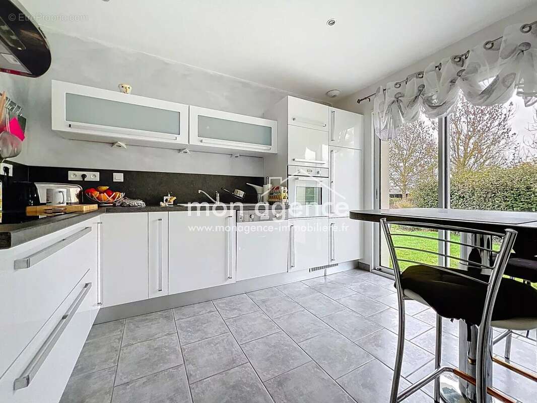 Maison à SAINT-AIGNAN-SUR-RY