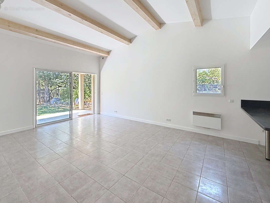Maison T4 - environnement calme à 10 min de Porto-Vecchio - photo 2