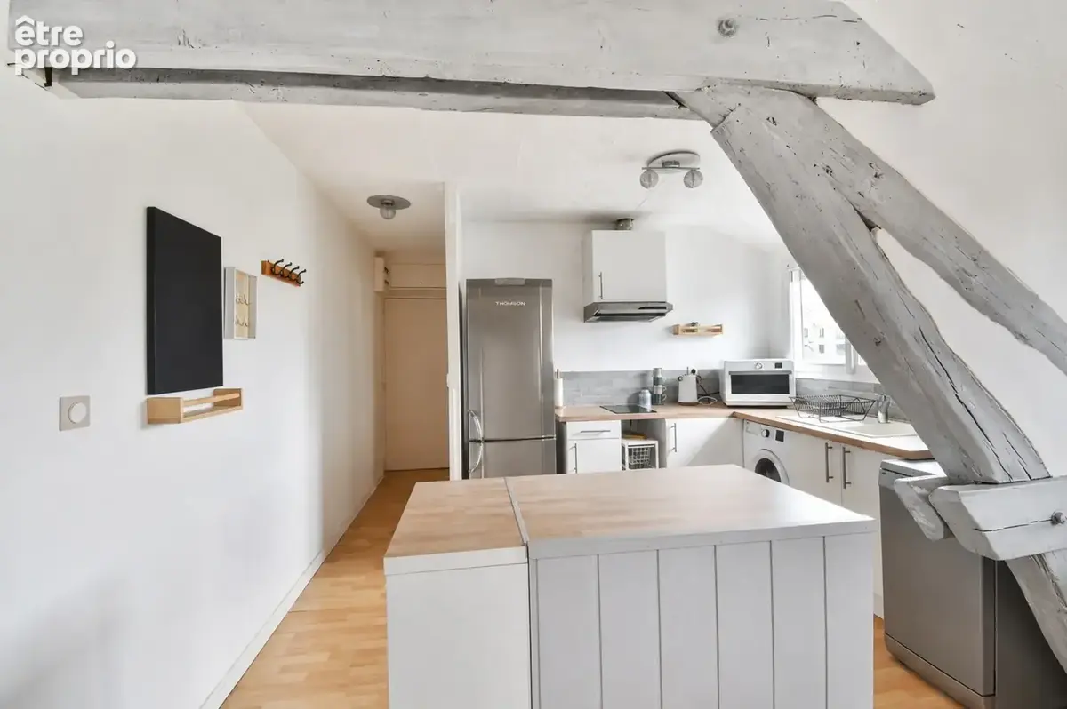 Appartement rénové 2 pièces de 44,56 m² Montlhéry  – Dernier étage-  cabanon - photo 6
