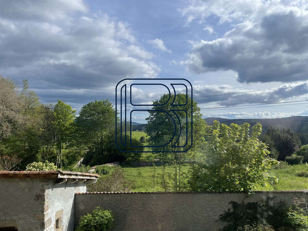 Maison à LA CHAISE-DIEU