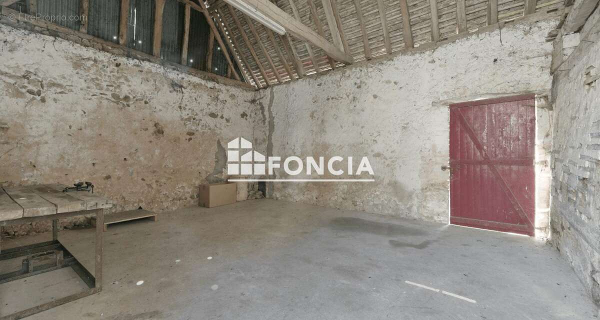 Maison à SAINT-MARCEAU