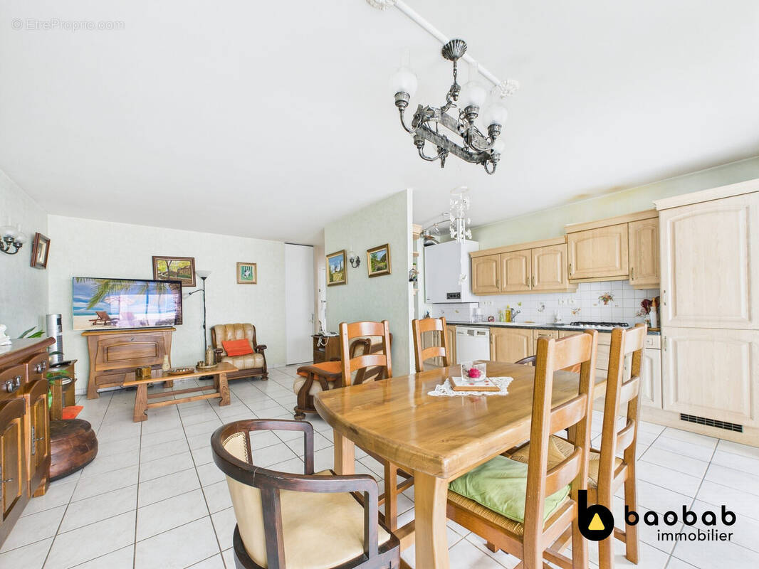 Appartement à AIX-LES-BAINS